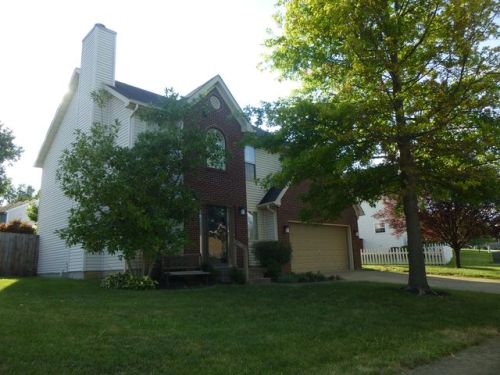 4902 Middlesex Dr, Louisville, KY 40245-6451