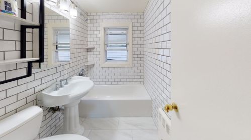 38 Ashton St, Everett MA  02149-1630 exterior