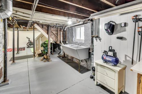 3325 Kenilworth Ave, Forest View IL 60402-1661 exterior