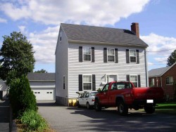 64 Smith Ave, Newton, MA 02465-1554