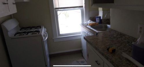 566 Bradford Ave, Fall River MA 02721-1017 exterior