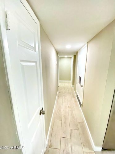 1620 57 Dr, Phoenix AZ 85031-1835 exterior