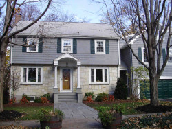 19 Merton St, Newton, MA 02458-2221