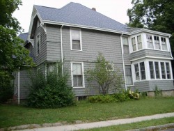 3 Orris St, Newton, MA 02466-1313