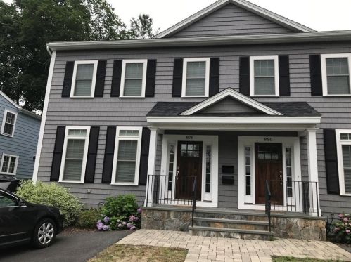 878 Chestnut St, Newton MA 02468 exterior