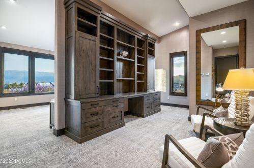 8449 Silver Crk Rd, Park City UT exterior