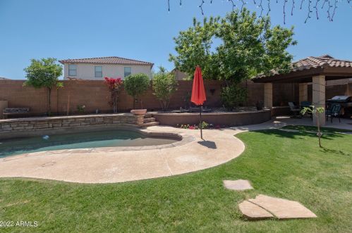 2931 Carson Rd, Phoenix AZ  85041-6340 exterior