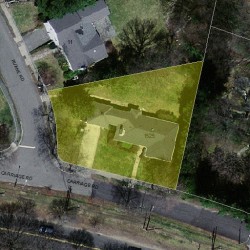 1525 Commonwealth Ave, Newton MA 02465-2805 aerial view