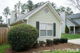 517 High Ridge Dr, Durham, NC 27707-3985