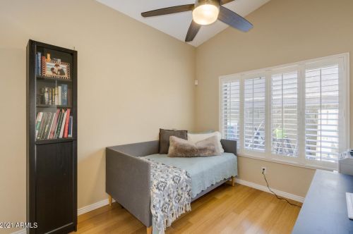 4302 Acoma Dr, Phoenix AZ 85032-4855 exterior