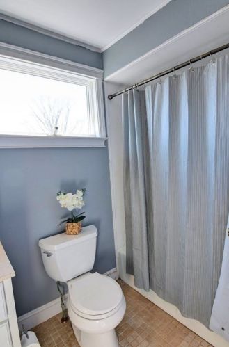 132 Elm Ave, Quincy MA 02170-2939 exterior