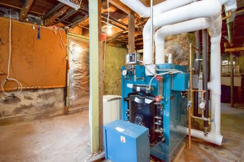 319 Shrewsbury St, Holden MA  01520-2145 exterior