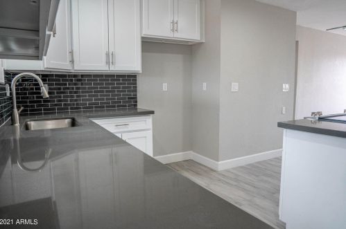 3643 Beverly Ln, Phoenix AZ 85032-3409 exterior