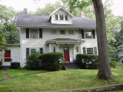 347 Waban Ave, Newton, MA 02468-1349