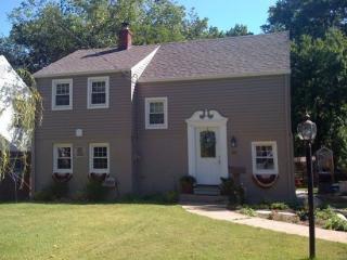 484 Barber Ave, West Deptford NJ  08096-2833 exterior