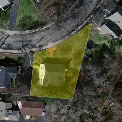 14 Cloverdale Rd, Newton MA  02459-2429 aerial view
