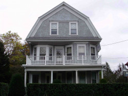 1590 Centre St, Newton, MA 02461-1257