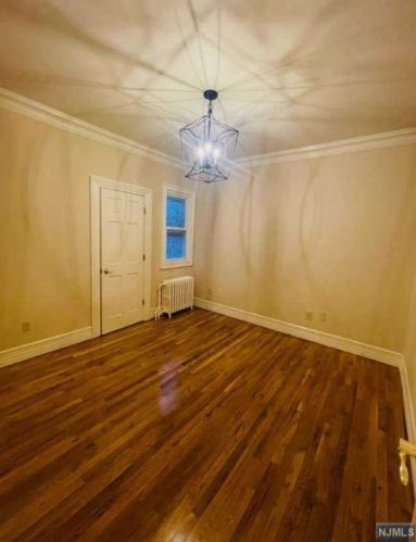 20 Magnolia St, Belleville NJ  07109-1110 exterior