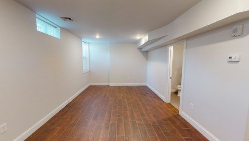 37 Walnut Pl, Newton MA 02460-1819 exterior