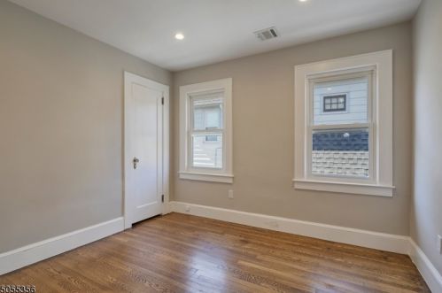 19 Elmwood Ave, Belleville NJ  07109-2306 exterior