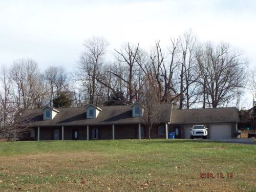 1090 Coleman Rd, Marion, KY 42064-7908