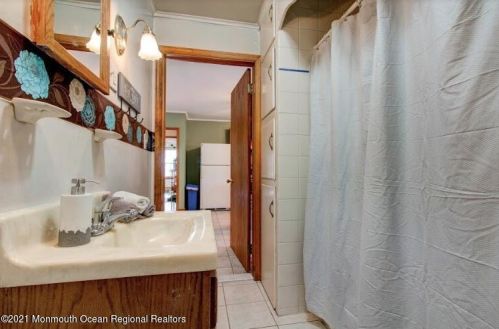 46 Butterfly Rd, Jackson Twp NJ 08527-5137 exterior