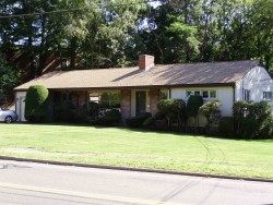 10 Nahanton St, Newton, MA 02459-2910