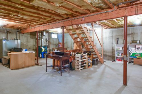 40 Fairview Ave, Eastham MA  02642-2239 exterior