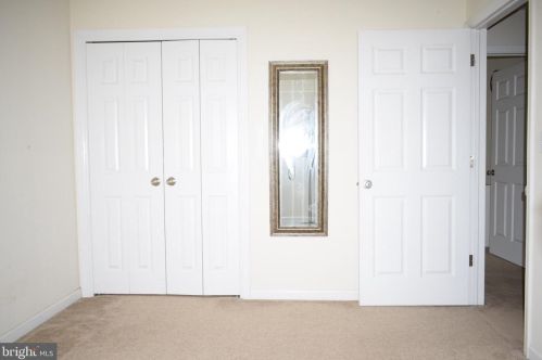 94 Drift Ave, Trenton NJ 08648-3505 exterior