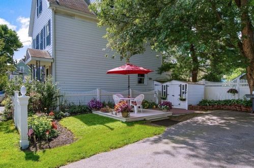 41 Teel St, Arlington MA 02474-5512 exterior