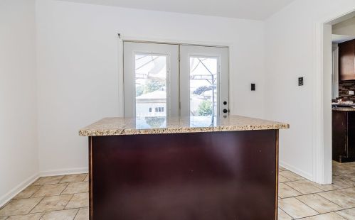 2642 Kenilworth Ave, Forest View IL 60402-2211 exterior