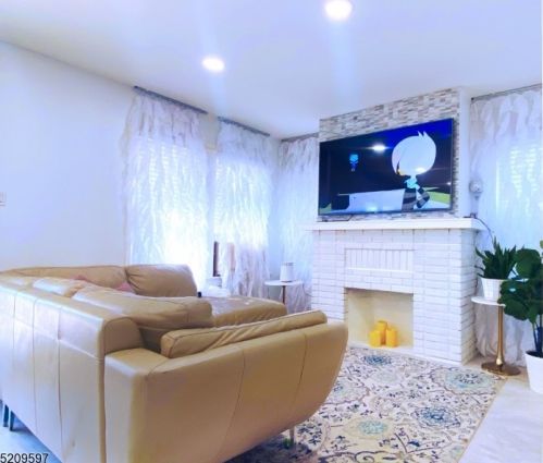 328 Joralemon St, Belleville NJ  07109-2167 exterior