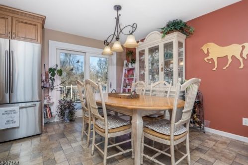 370 Shire Rd, Milford NJ  08848-1720 exterior