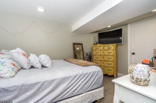 479 Dewitt Ave, Belleville NJ 07109-2508 exterior