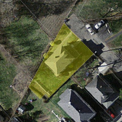 10 Wiltshire Ct, Newton MA  02458-1328 aerial view