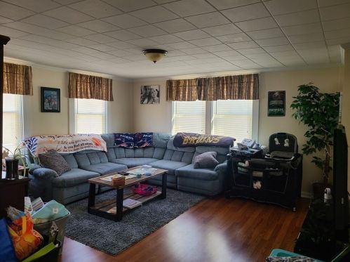 8 Monroe St, Taunton MA 02780-1847 exterior