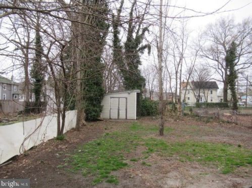 124 Edith Ave, West Deptford NJ 08096-3521 exterior