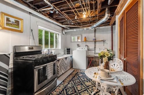 293 Washington St, Gloucester MA 01930-4815 exterior