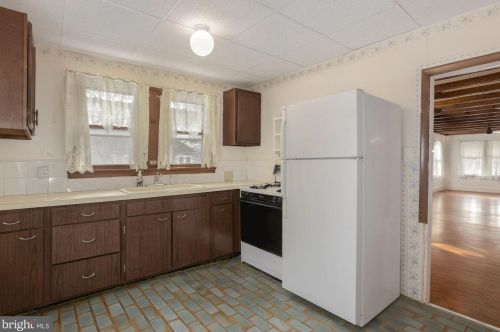 519 Columbia Blvd, West Deptford NJ 08063-1231 exterior