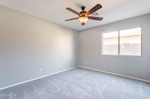 6838 42nd Way, Phoenix AZ  85042-5211 exterior