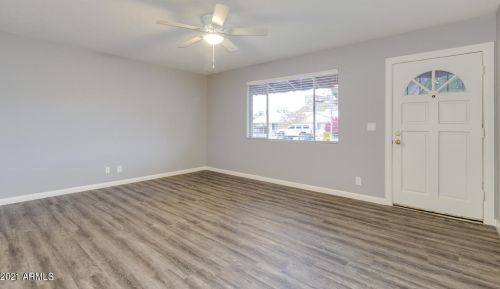 1123 El Camino Dr, Phoenix AZ 85051-4628 exterior