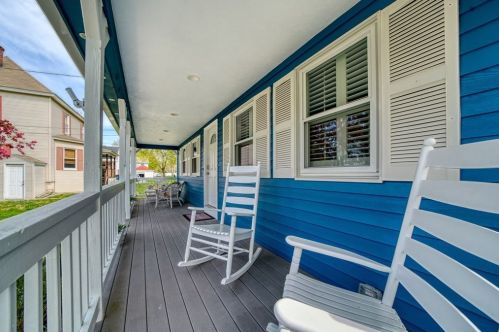 37 Stone St, Dracut, MA 01826-3831