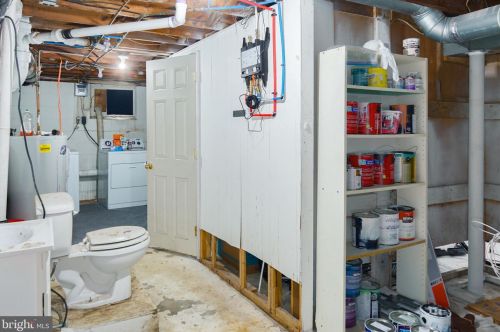 413 Beacon Ave, West Deptford NJ  08066-1152 exterior