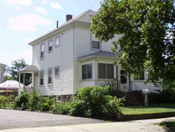 242 River St, Newton, MA 02465-1432