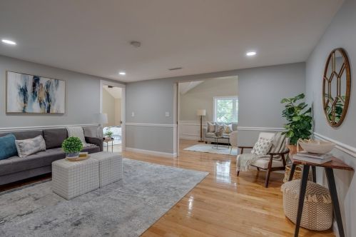 6 Red Hill Rd, North Reading MA  01864-1718 exterior