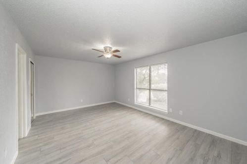 2709 Ivanridge Ln, Garland TX 75044-4617 exterior