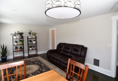 4 Estabrook St, Royalston MA  01331-3515 exterior