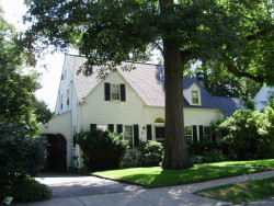 40 Solon St, Newton, MA 02461-1827