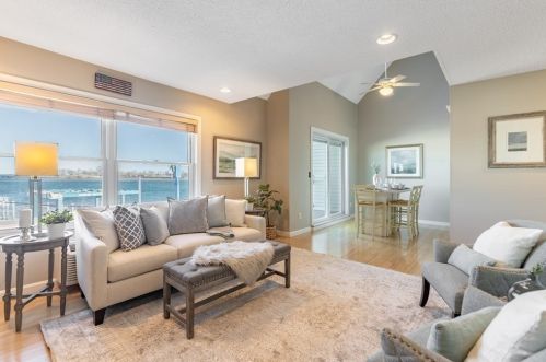 121 Water St, Beverly, MA 01915-5065