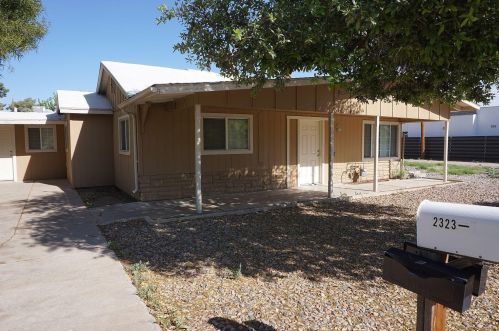 2323 29th St, Phoenix, AZ 85008-2011